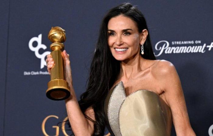 Demi Moore émue lors de sa victoire aux Golden Globes