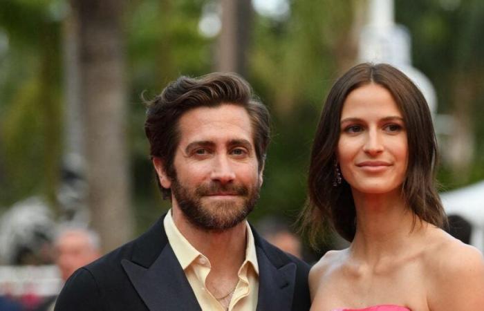 Pathétique ? Jake Gyllenhaal apparaît aux côtés de sa compagne… 16 ans de moins que lui