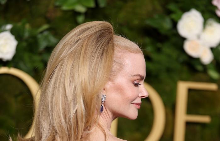 Emma Stone dévoile une nouvelle coupe de cheveux ultra courte aux Golden Globes 2025, Nicole Kidman mise sur le volume