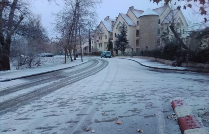 La ville d’Ifrane s’habille à nouveau de blanc (photos)