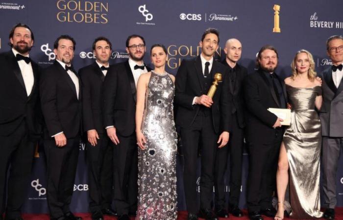 Sacré meilleur film dramatique, The Brutalist triomphe aux Golden Globes