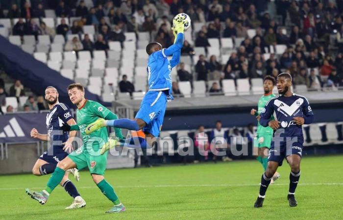 National 2. Les Girondins sont à la peine face aux clubs bretons