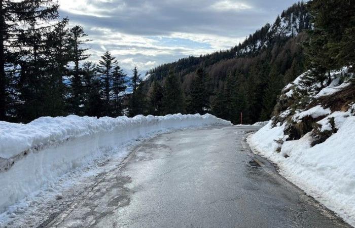 Un Suisse glisse sur un talus, se retourne plusieurs fois et perd la vie