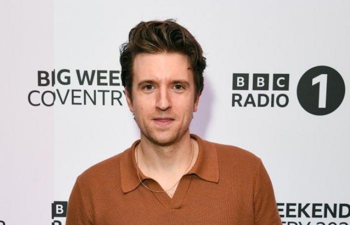 Greg James suscite la panique en déclarant bizarrement qu’il QUITTE l’émission Radio 1 Breakfast – mais il y a un rebondissement