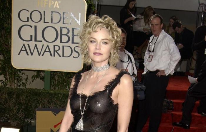 Sharon Stone éblouit dans une robe asymétrique aux Golden Globes – découvrez ses meilleures photos de retour lors de la remise des prix