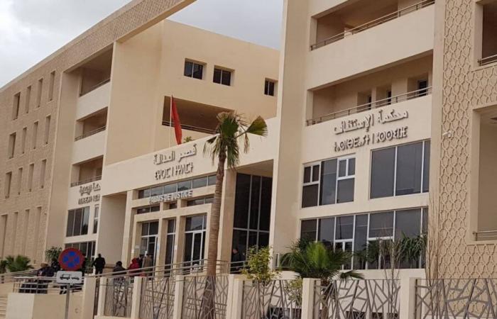 Oujda.. Poursuite d’une personne accusée de contrefaçon du sceau de la Présidence du Ministère Public