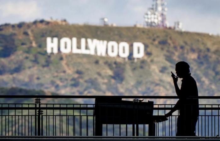 Sourires aux Golden Globes, grimaces en coulisses : Hollywood face à la crise