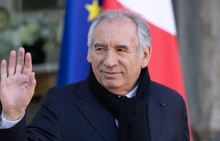 Le PS censurera le gouvernement de François Bayrou en l’absence de « concessions remarquables » : Actualités