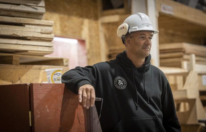 Pénurie de logements à Baie-Saint-Paul | Les apprentis menuisiers à la rescousse