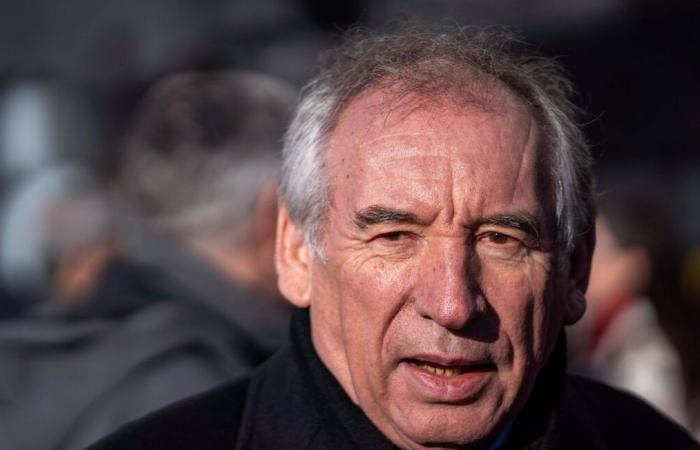 La gauche se dresse contre la réaction de François Bayrou