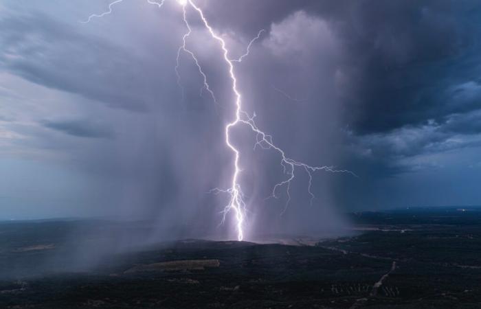 les premiers orages de l’année éclatent ce lundi dans les Cévennes