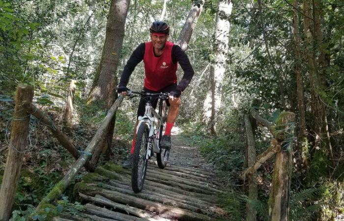 «J’ai emmené mes joueurs sur les cols pour voir des étapes du Tour de France»… Passionné de cyclisme, ex-entraîneur du TFC Elie Baup s’éclate dans le Comminges