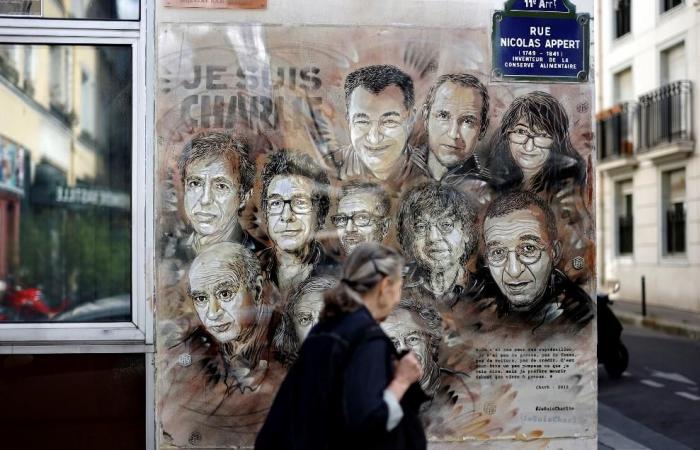 Dix ans après, Charlie Hebdo commémore le premier attentat d’une année noire pour la France