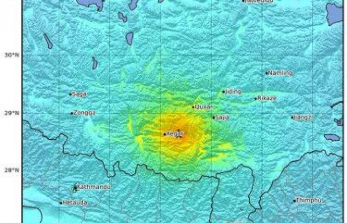 Un violent tremblement de terre secoue le Tibet et le Népal