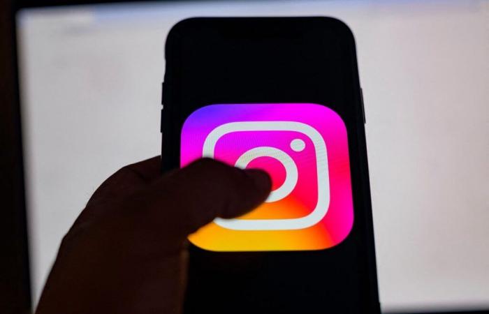 Instagram supprimera les histoires en vedette