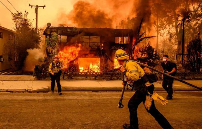 A Los Angeles ravagée par les flammes, des témoins décrivent un « ouragan de feu »