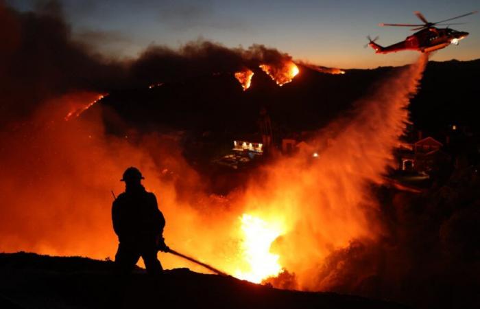 Une fausse vidéo montrant une pancarte Hollywood brûlée par des incendies géants en Californie devient virale