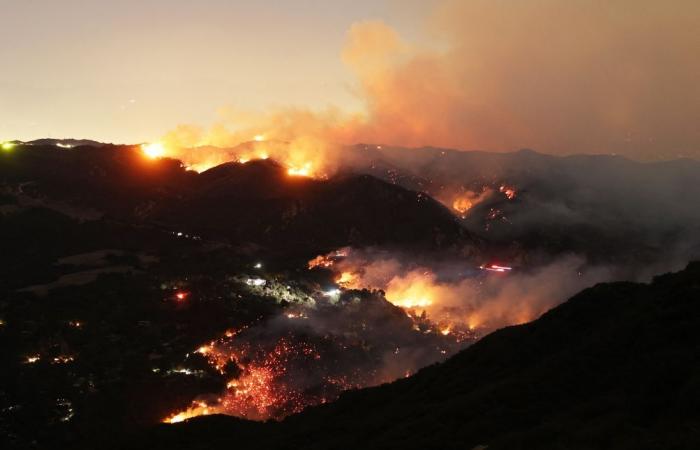 les incendies « les plus dévastateurs » restent incontrôlés, les survivants risquent d’être pillés