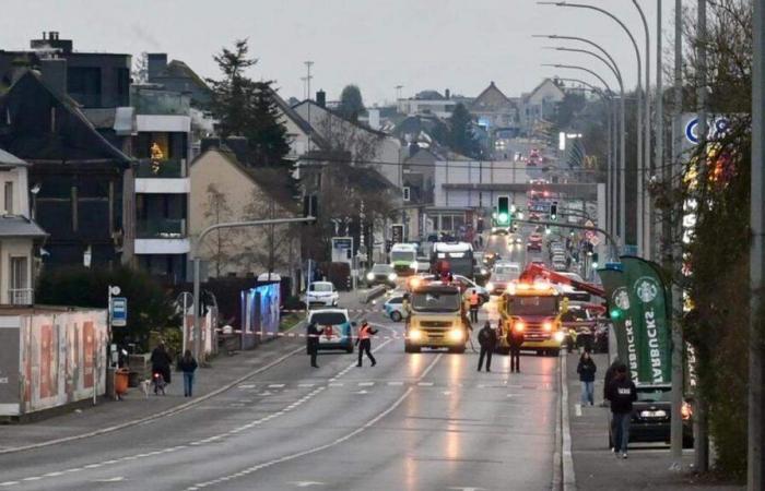 Deux policiers blessés, un fugitif recherché à Luxembourg-Ville