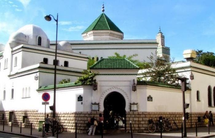 La mosquée de Paris a été construite par le sultan du Maroc. Pourquoi est-il aux mains du régime algérien ?