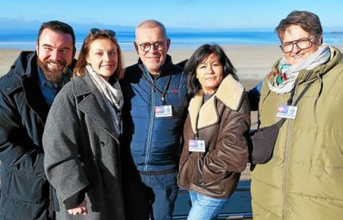 “Je suis arrivé à 8 heures”, fans Charles très tôt pour le duplex de la Star Academy à Pléneuf-Val-André [Vidéo]