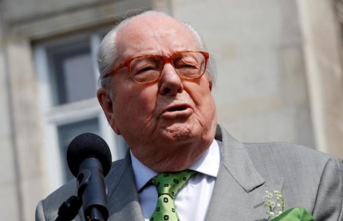 Jean-Marie Le Pen enterré en privé dans sa ville natale en France