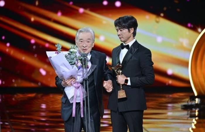 Lee Soon-jae remporte le prix aux KBS Drama Awards 2024