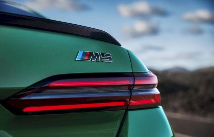 La BMW M5 2025, missile ou voiture