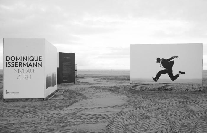 Dominique Issermann exposée sur la plage de Deauville