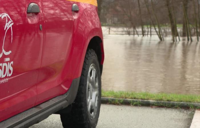 Inondations. L’homme disparu à Pont-l’Évêque toujours recherché après la découverte de ses effets personnels au bord de l’eau