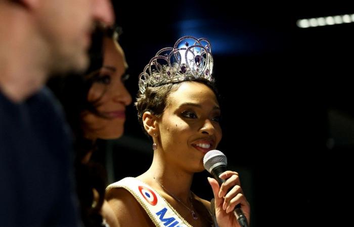 la Miss France qui pousse « l’apolitisme » jusqu’à refuser de s’appeler « Charlie »