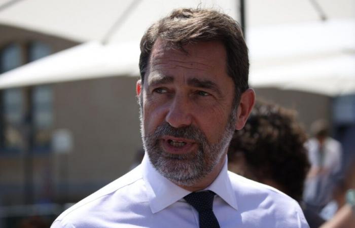 Christophe Castaner défend sa reconversion et dénonce un « mépris »