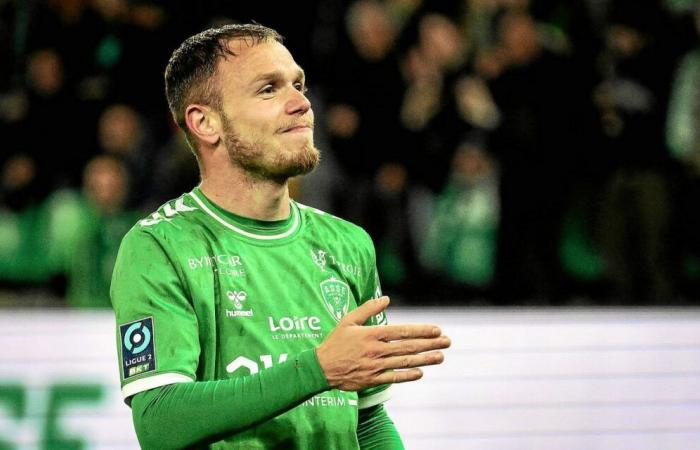 L’ancien brestois Irvin Cardona pourrait faire son retour à Saint-Étienne