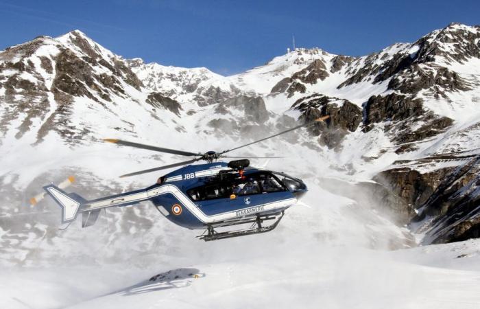 VIDÉO. Images du sauvetage d’une remorque en short et baskets à plus de 2 000 mètres d’altitude dans les Pyrénées