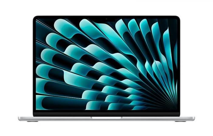 Le MacBook Air M2 avec 16 Go de RAM à 849,99 €