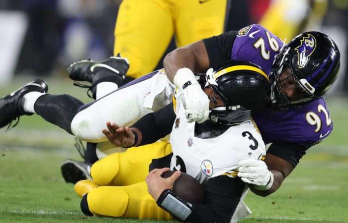 Les Ravens tiennent les Steelers en seconde période pour se qualifier pour les séries éliminatoires de la NFL