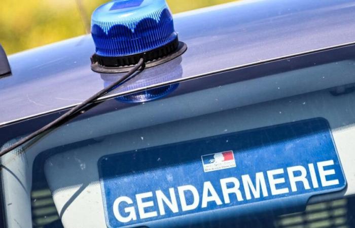 un joggeur attaqué avec un couteau, le suspect recherché