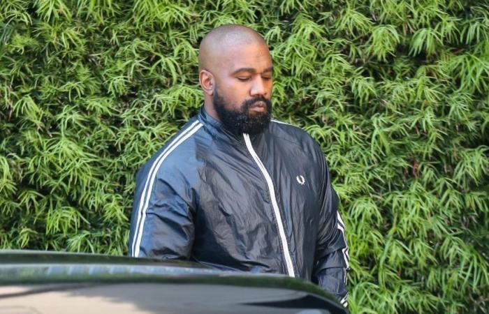 Kanye West débute 2025 en reprenant sa croisade contre Adidas