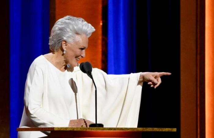 Et l’acteur qui embrasse le mieux à Hollywood selon Glenn Close est…