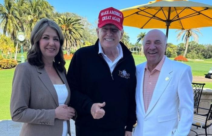 Danielle Smith a rencontré Donald Trump à Mar-a-Lago