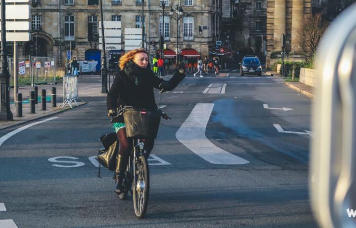 « La honte de ne pas savoir pédaler » : apprendre le vélo à l’âge adulte, c’est possible