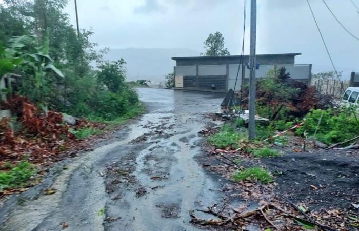 des pluies torrentielles s’abattent sur Mayotte, moins d’un mois après le passage dévastateur du Chido