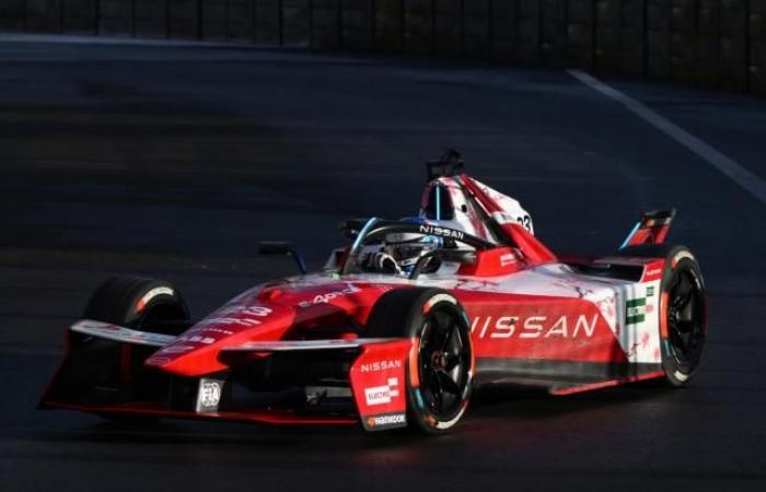 Oliver Rowland remporte l’E-Prix de Mexique devant les Porsche, Jean-Éric Vergne cinquième