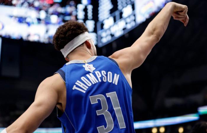 Les fans de la NBA font tous valoir le même point de vue des Golden State Warriors alors que Klay Thompson devient grand lors de la défaite des Mavericks