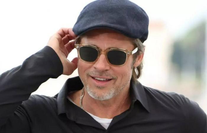 Elle pense avoir une liaison à distance avec Brad Pitt et se fait escroquer de près d’un million d’euros par un escroc.