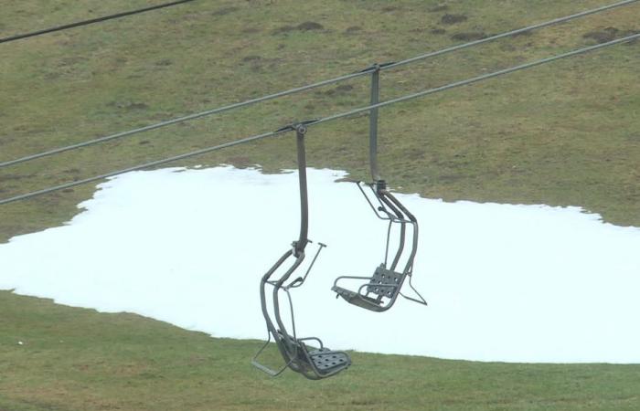 sans neige, quel avenir pour nos stations de ski ? Dimanche en Politique s’installe aux Rousses dans le Jura