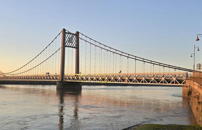 des images impressionnantes de la Loire en crue