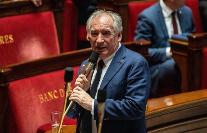 Pour éviter la censure, Bayrou poursuit ses négociations, notamment sur les retraites