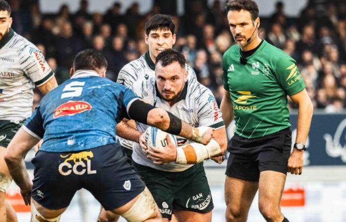 Nacho Calles au départ, Luke Whitelock au retour