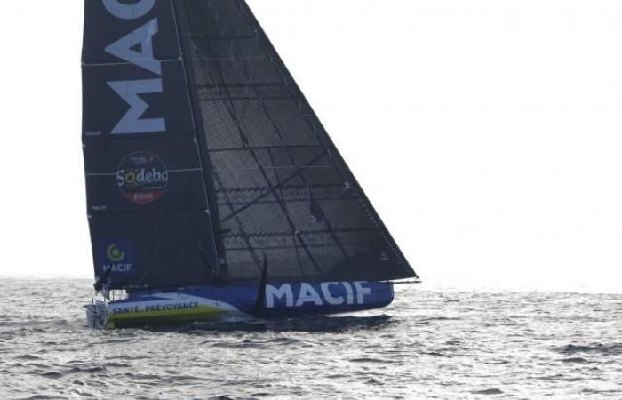 Charlie Dalin à moins de 100 milles de l’arrivée du Vendée Globe dès lundi 23h